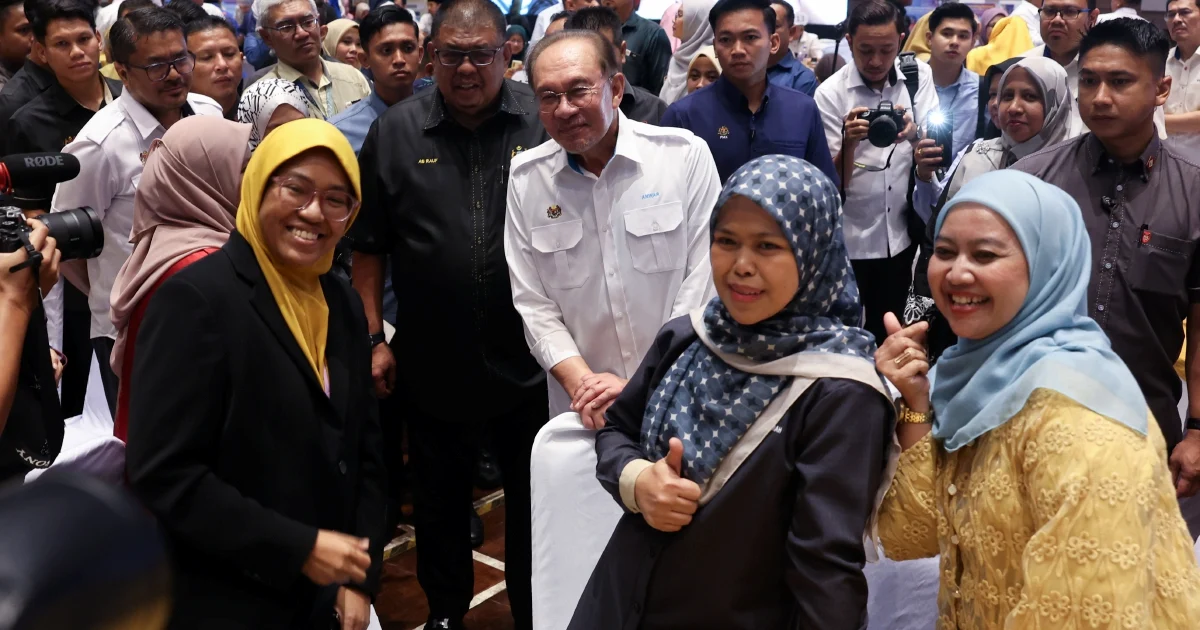 Malaysia climbs to 15th in global competitiveness, Anwar credits civil service reforms