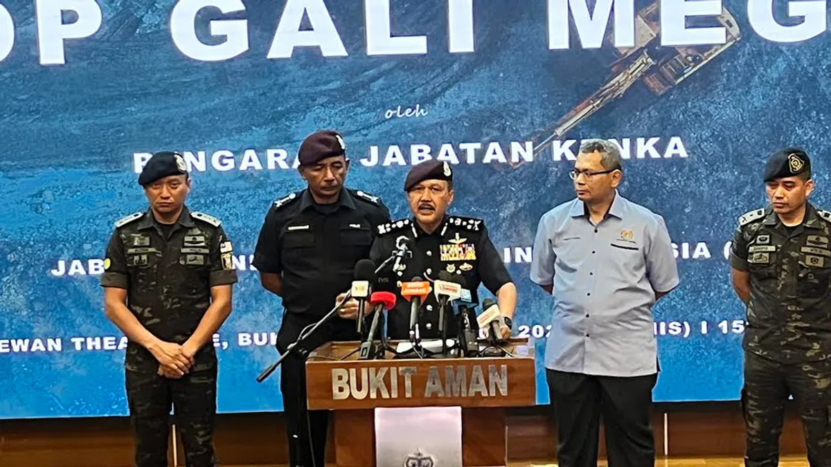 Malaysia's Major Crackdown on Illegal Mining Nets 99 Arrests, RM119 Million in Assets