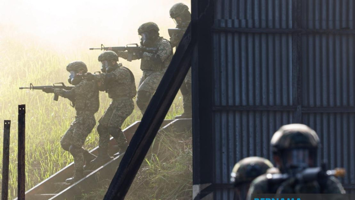 PM Anwar Pledges Higher Defence Allocation For 2027