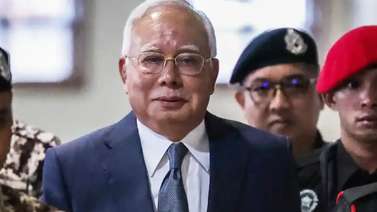 DAP Questions MCA's Position on Najib Pardon Calls Amid Umno Pressure