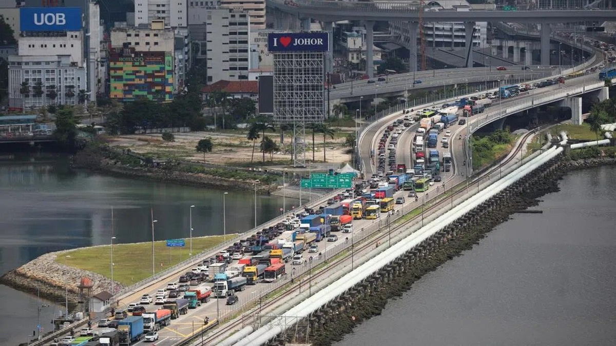 Singapore braces for gridlock at border checkpoints during National Day weekend as authorities urge advance planning