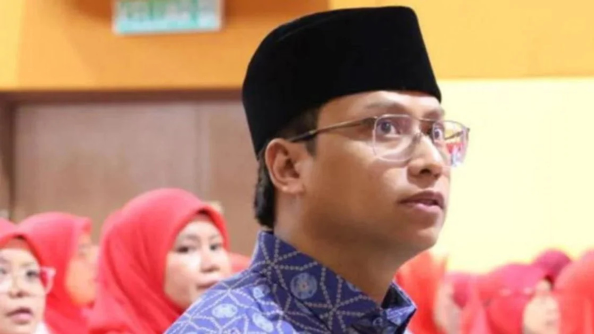 Puad's Son Rallies Behind Father's Umno Critique, Insists History Will Vindicate the Party's Path