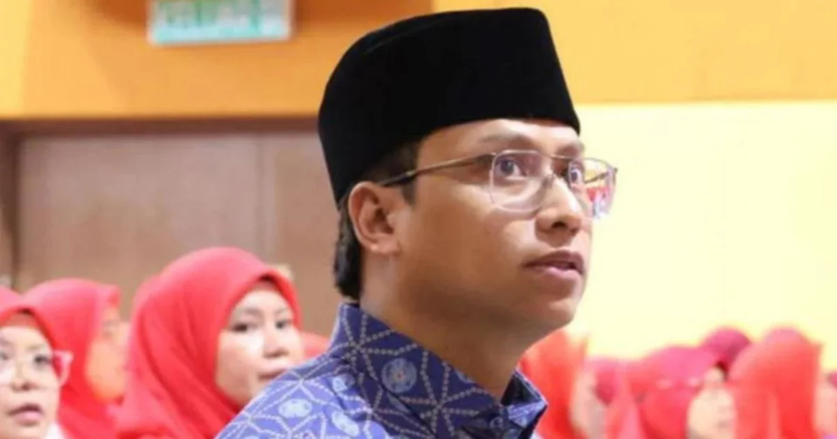 Puad's Son Rallies Behind Father's Umno Critique, Insists History Will Vindicate the Party's Path