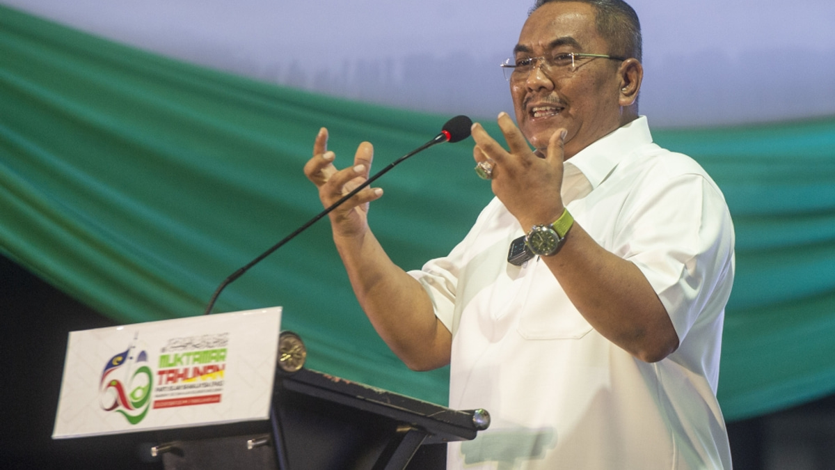 Zahid cautions Sanusi against stoking racial and religious tensions in Negeri Sembilan election