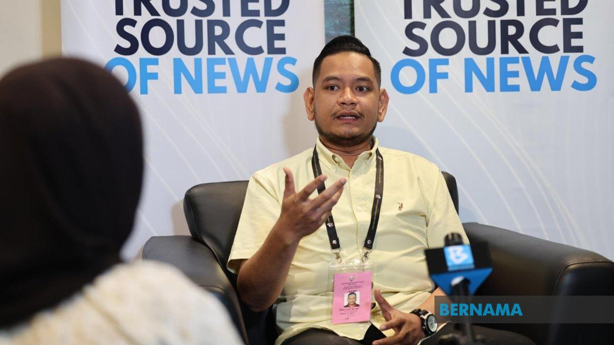 Amirul Huzni Leverages Youth Appeal in Sedili Contest Against Established BN, PN Rivals