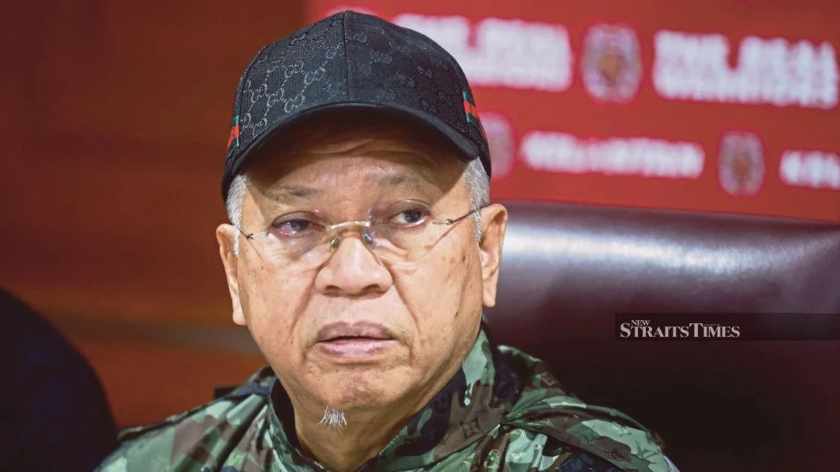 Senior Coalition Leader Annuar Musa Concedes Failure to Bridge Growing Rifts Within Perikatan Nasional