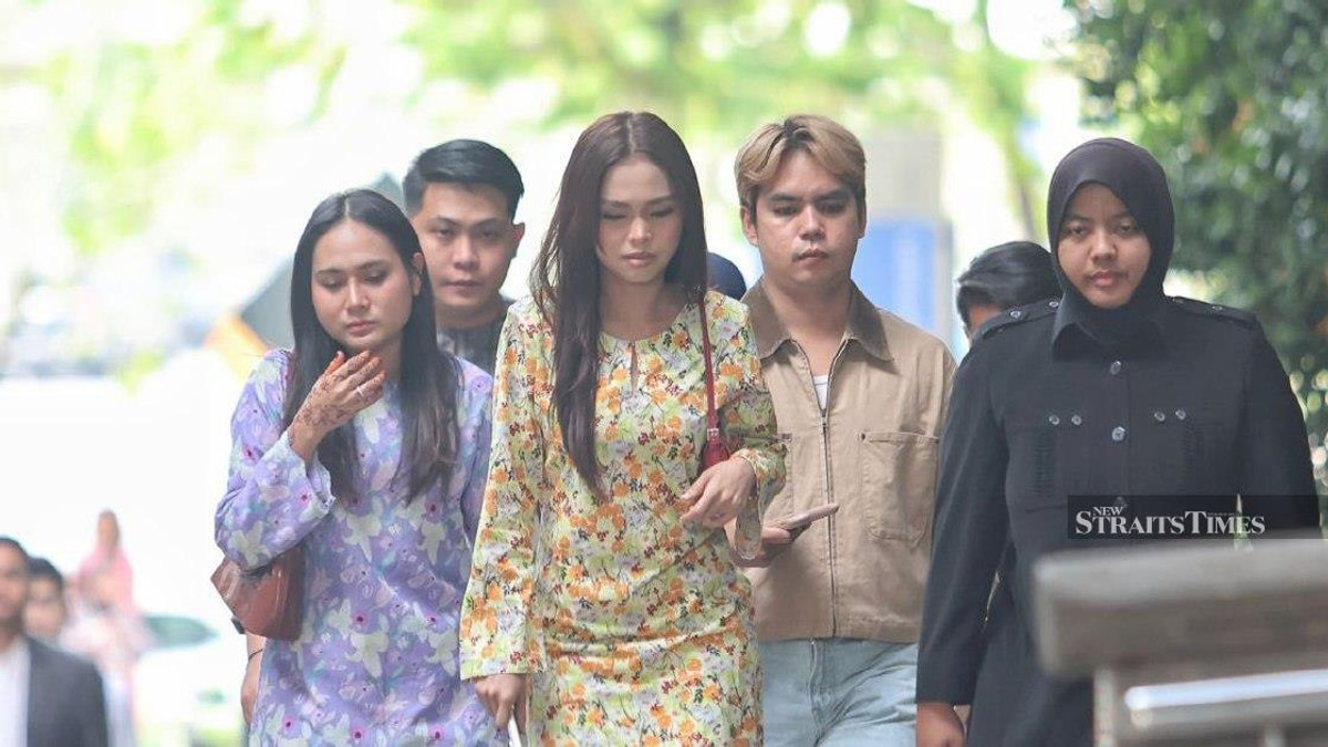 Syed Saddiq's fiancée Bella Astillah seeks public prayers as appeal decision looms