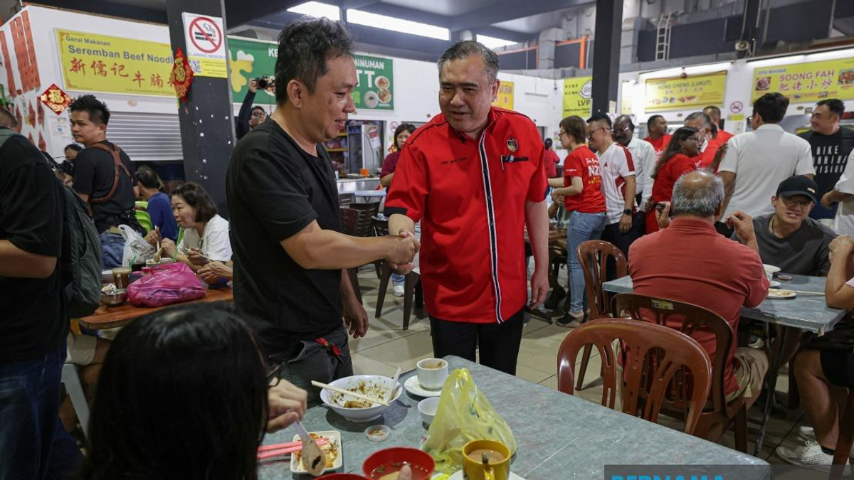 Loke Enforces Strict Traffic Rules for Negeri Sembilan Campaign Trail