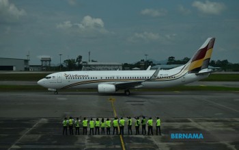 Deputy PM Fadillah Marks AirBorneo's Historic Inaugural Flight to KLIA