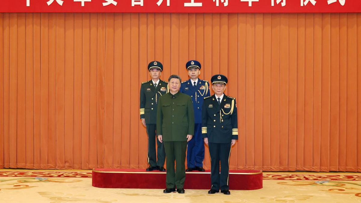 Xi Jinping Reshuffles China's Military Leadership as Anti-Corruption Campaign Deepens