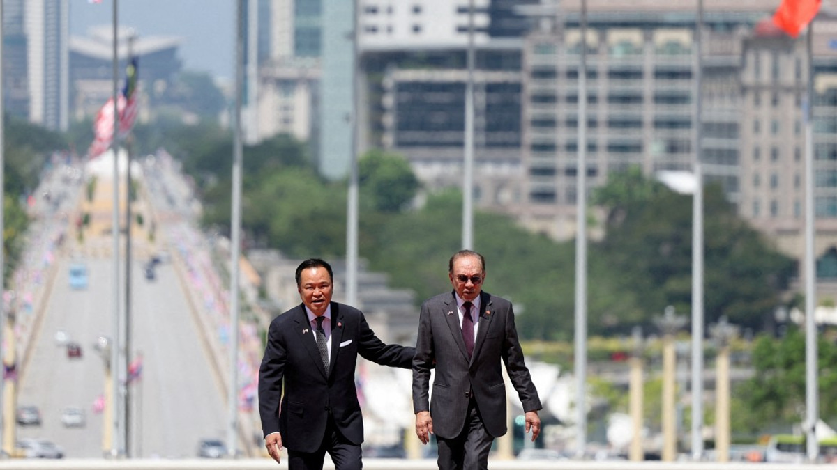 Myanmar's Path to Stability Lies in Inclusive Dialogue, Says Anwar