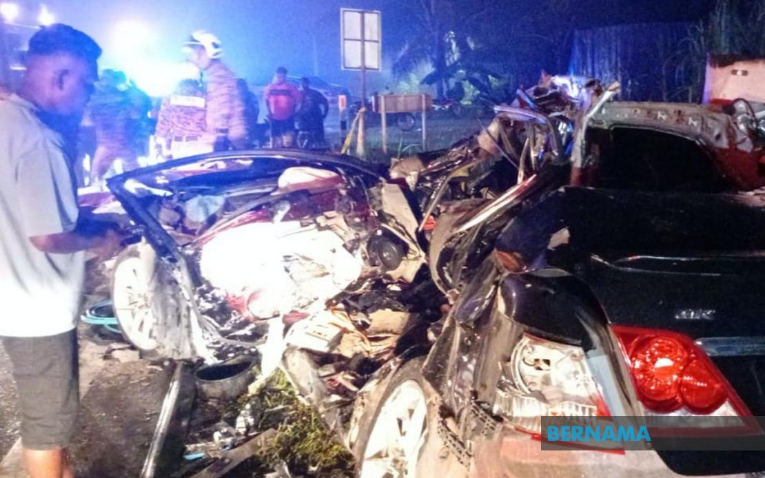 PM Anwar Offers Condolences After Six Killed In Bentong Highway Collision
