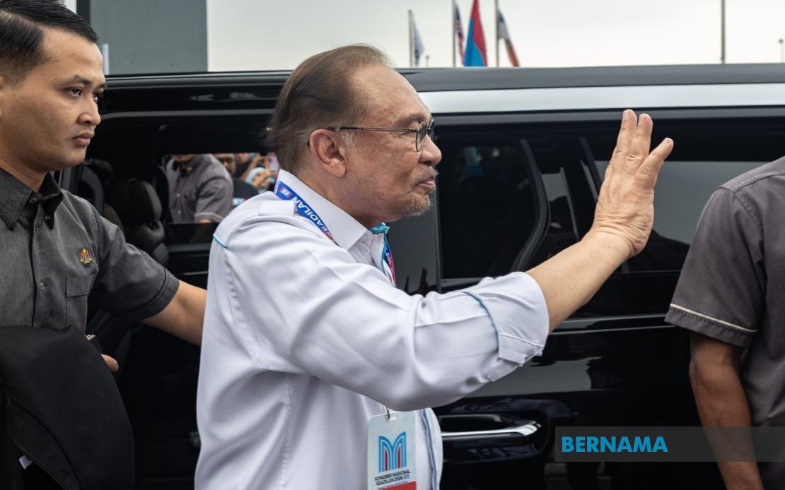 AUKU Will Be Completely Scrapped With No Replacement Restrictions, Anwar Pledges