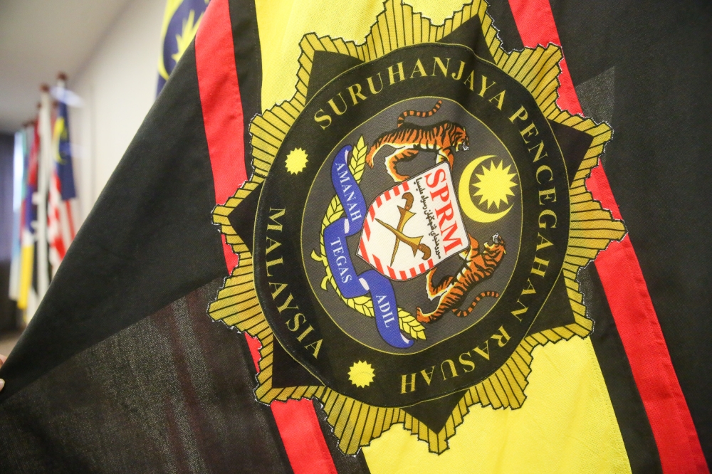 Former Rubber Sapling Supplier Detained in RM8 Million Tabung Haji RCI Investigation