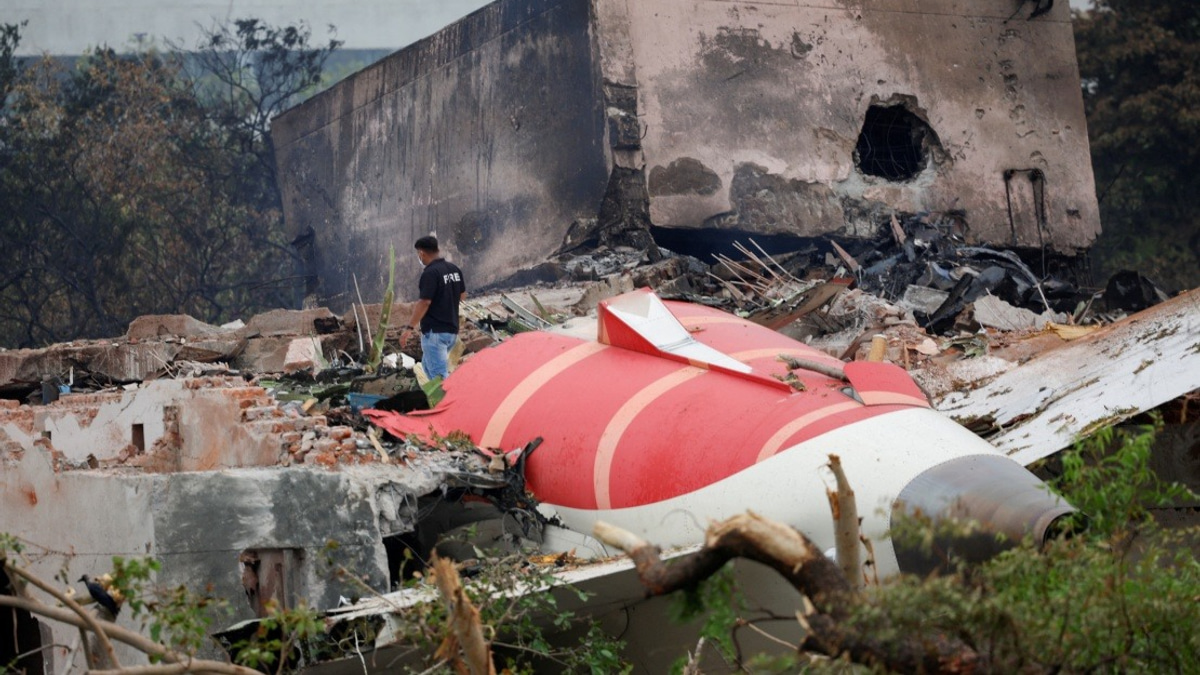 India Finds No Defects in Crashed Air India Flight's Fuel Switch