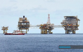 Southeast Asia's Offshore Energy Investment Surge Signals Resilience After Middle East Tensions