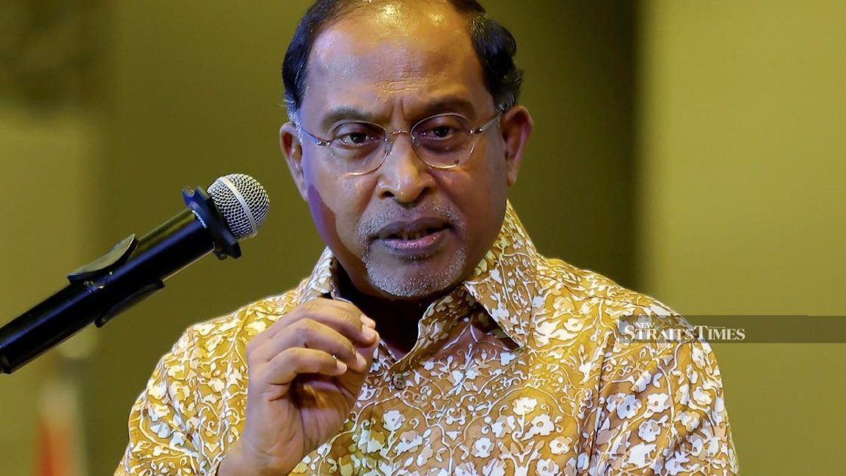 Zambry Deflects Mahfuz's Ministerial Bid to Anwar as Political Tensions Simmer