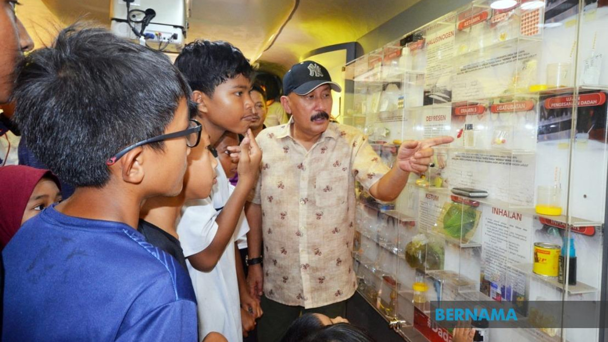 Malaysia Airlines Embraces Mandatory Drug Screening for All Flight Crew Following Pilot Arrest