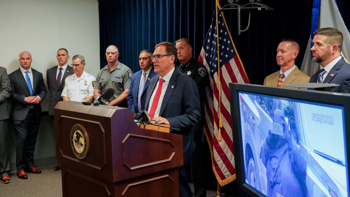 American Woman Charged with IS-Inspired Plot to Bomb New York Capitol