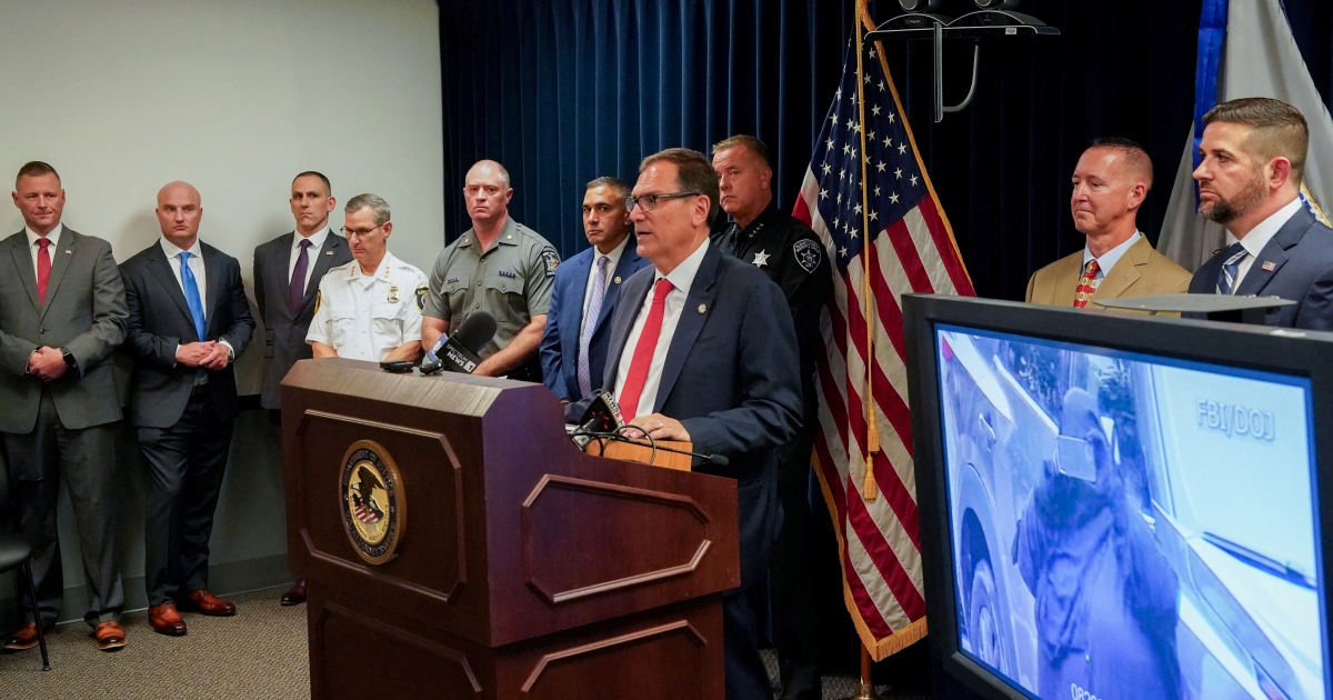 American Woman Charged with IS-Inspired Plot to Bomb New York Capitol