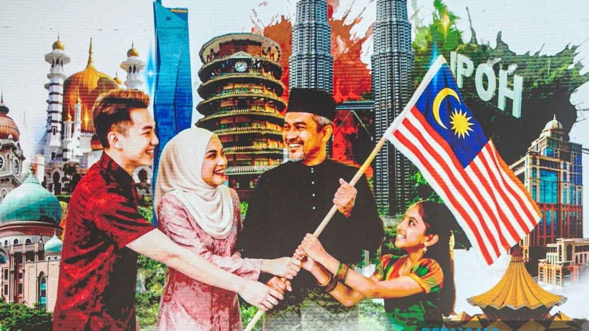 Fahmi warns content creators on AI-generated Jalur Gemilang imagery