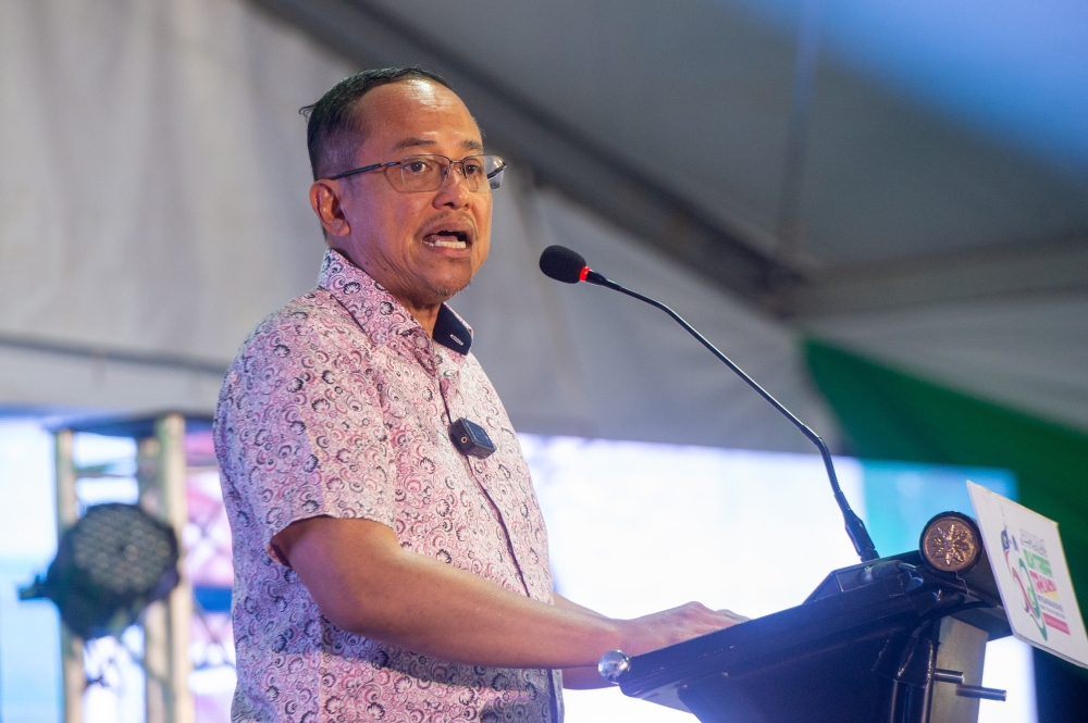 Samsuri Defends PN Position on PAS-BN Talks, Claims Full Knowledge of Negotiations