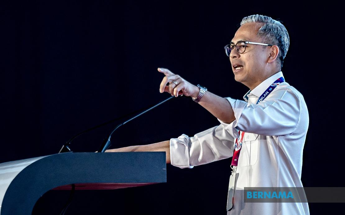 Growing Public Respect for National Flag Signals Stronger Patriotic Awareness, Says Fahmi