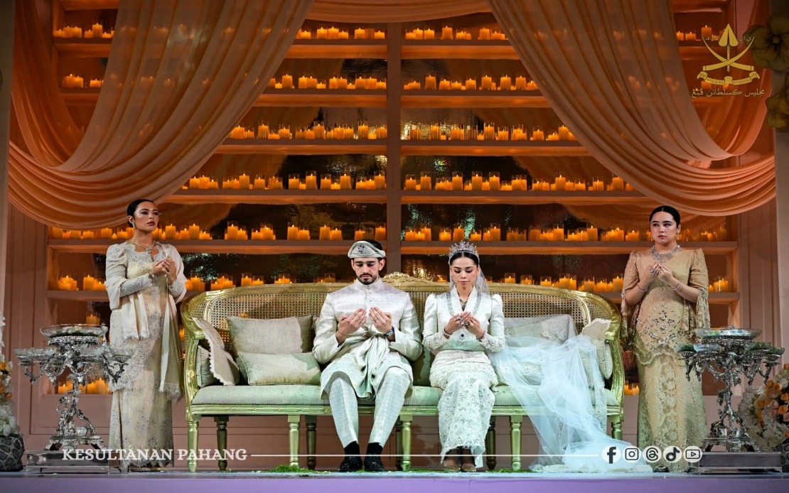 Pahang Sultan Graces Daughter's Wedding Reception in Kuala Lumpur
