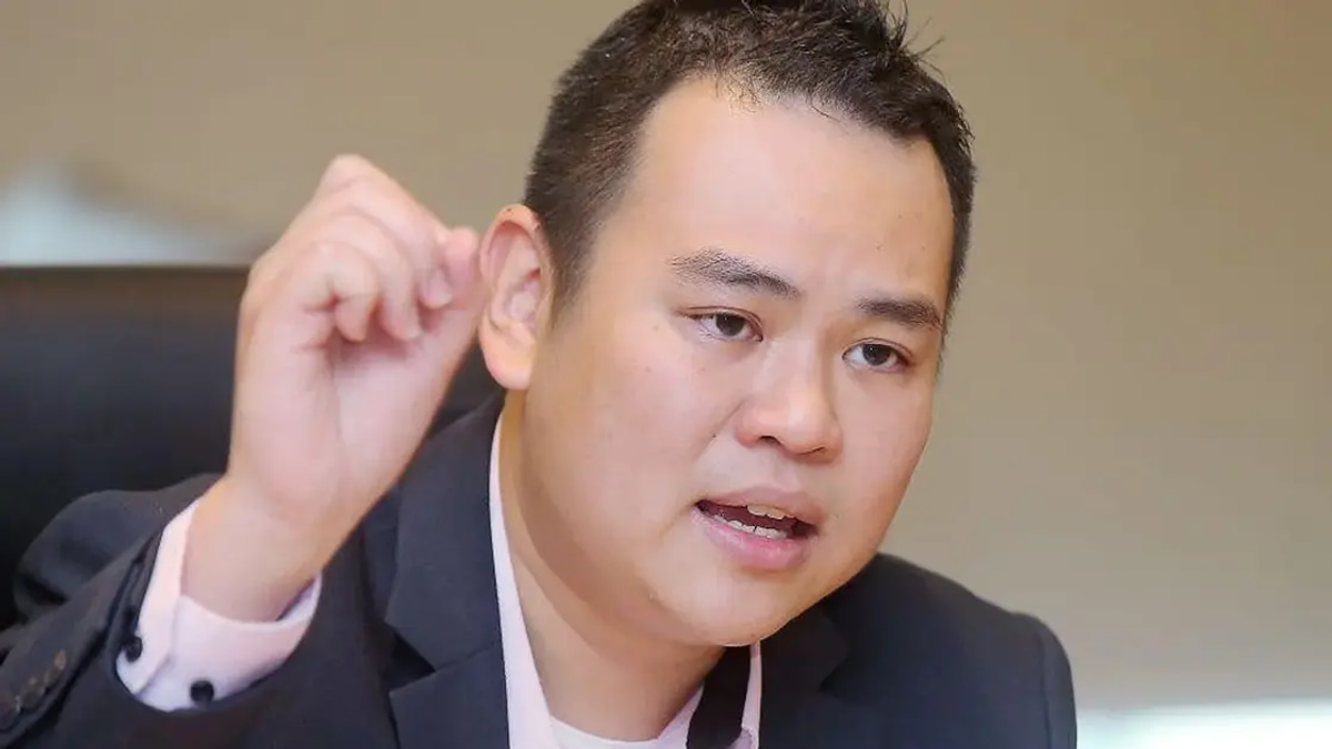 DAP Kampar MP Brushes Off PAS Youth Demands for Anwar's Resignation Over KWAP Losses
