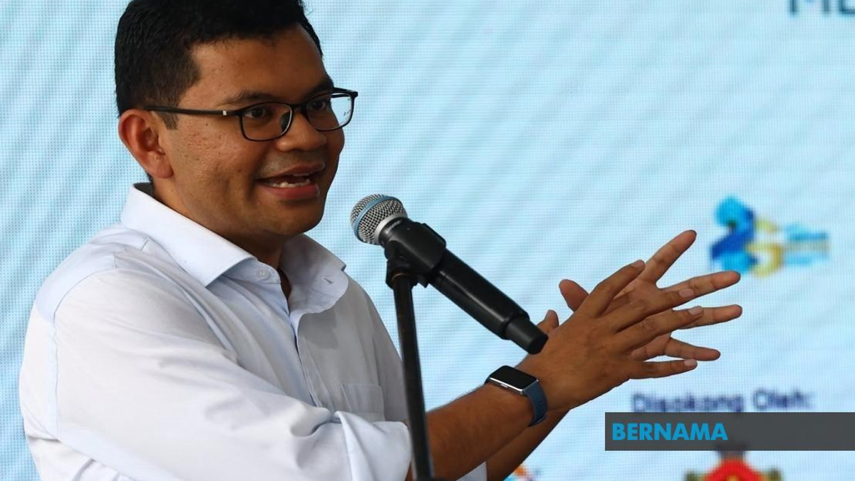 Systemic Failures in Government Project Management Draining Public Funds, Says Akmal