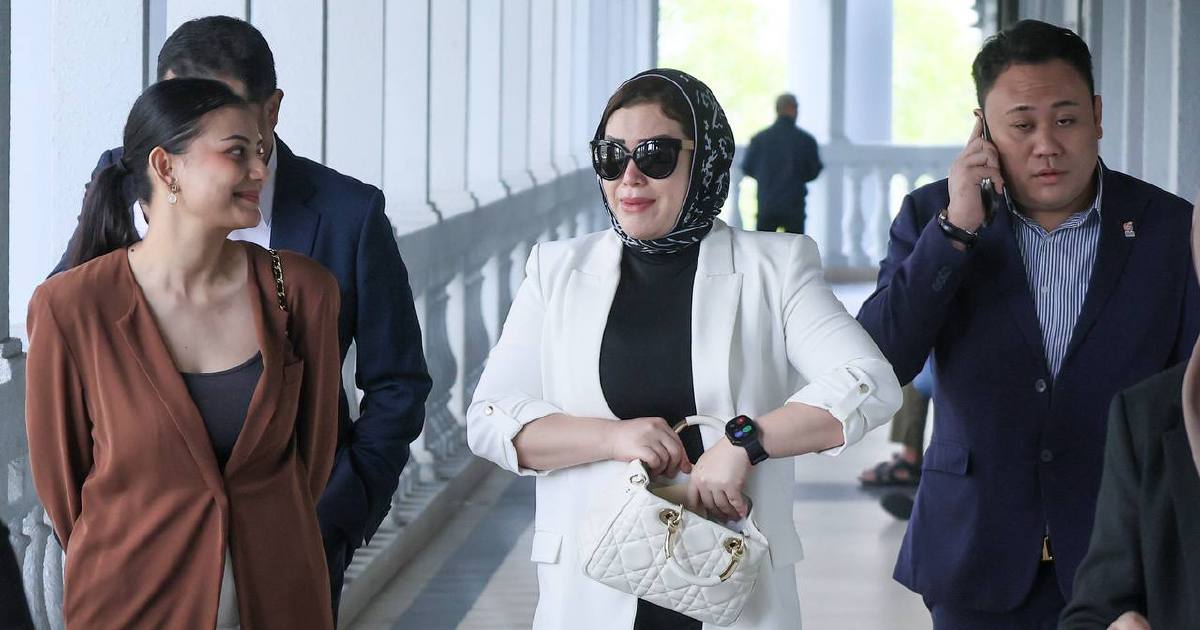 Zizie Izette cleared of corruption charges linked to late husband Bung Moktar's Felcra case