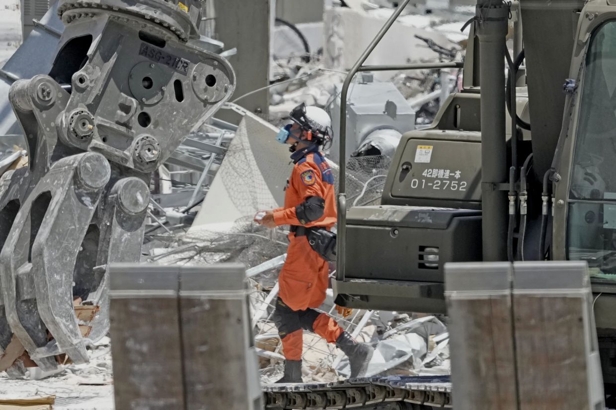 LPG Leak Likely Triggered Kumamoto Mall Explosion Following Earthquake