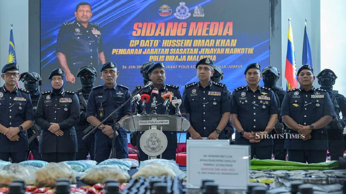 Police bust major drug smuggling ring, seize RM135.63 million in narcotics in Cheras raids