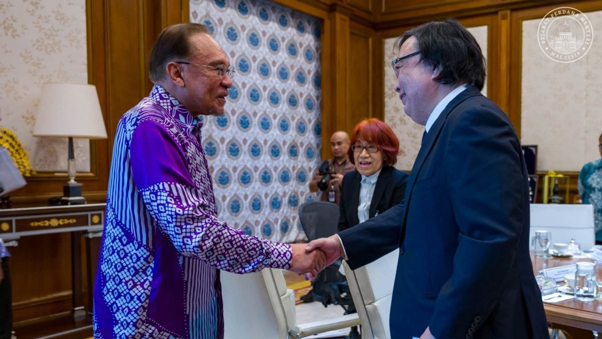 Anwar Strengthens Strategic Ties with Japan Through Genron NPO Dialogue