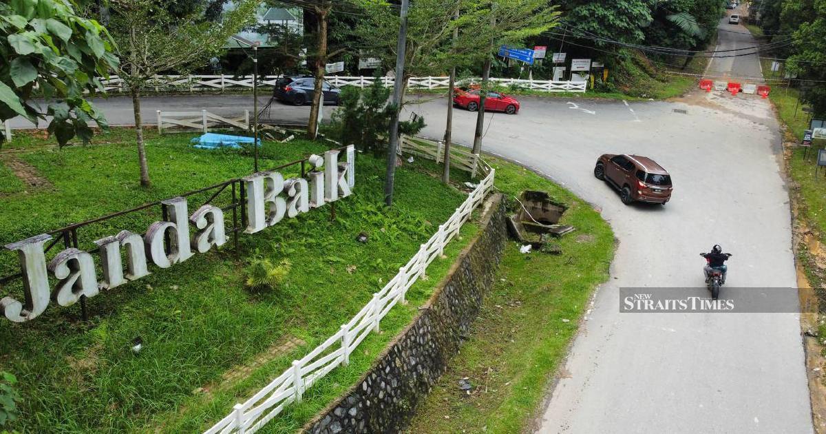 Pahang Launches Probe Into Food Poisoning Claims Following Janda Baik River Incident