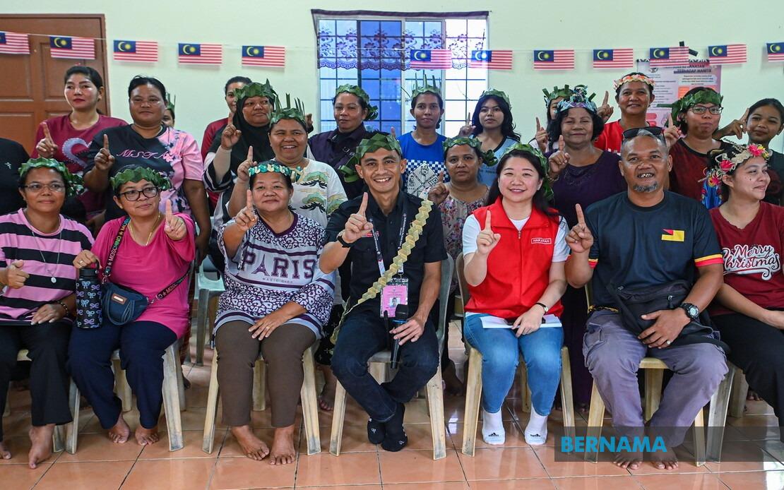 Ahmad Faez Pledges Orang Asli Empowerment Push in Labu Contest