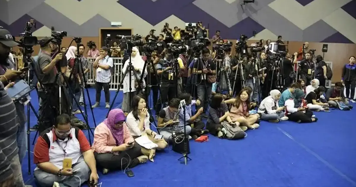 Prime Minister Anwar Ibrahim Advocates Press Council Mediation on Media Complaints