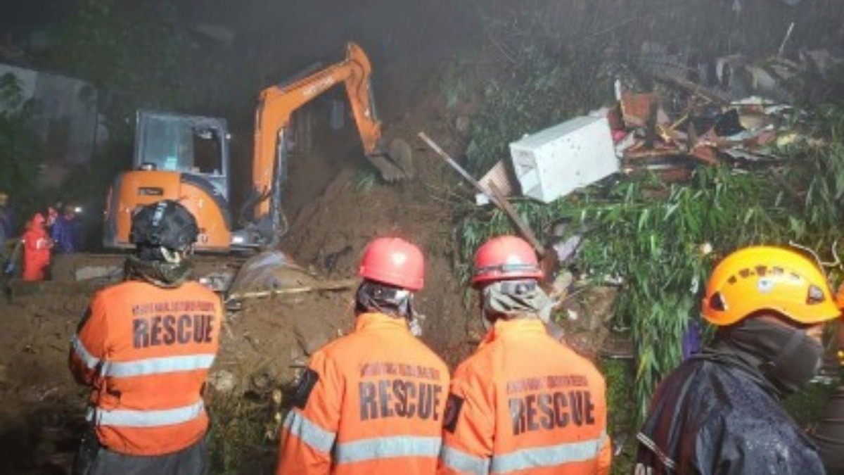 Typhoon Season Devastation: Philippines Counts 19 Deaths as 2.2 Million Face Displacement
