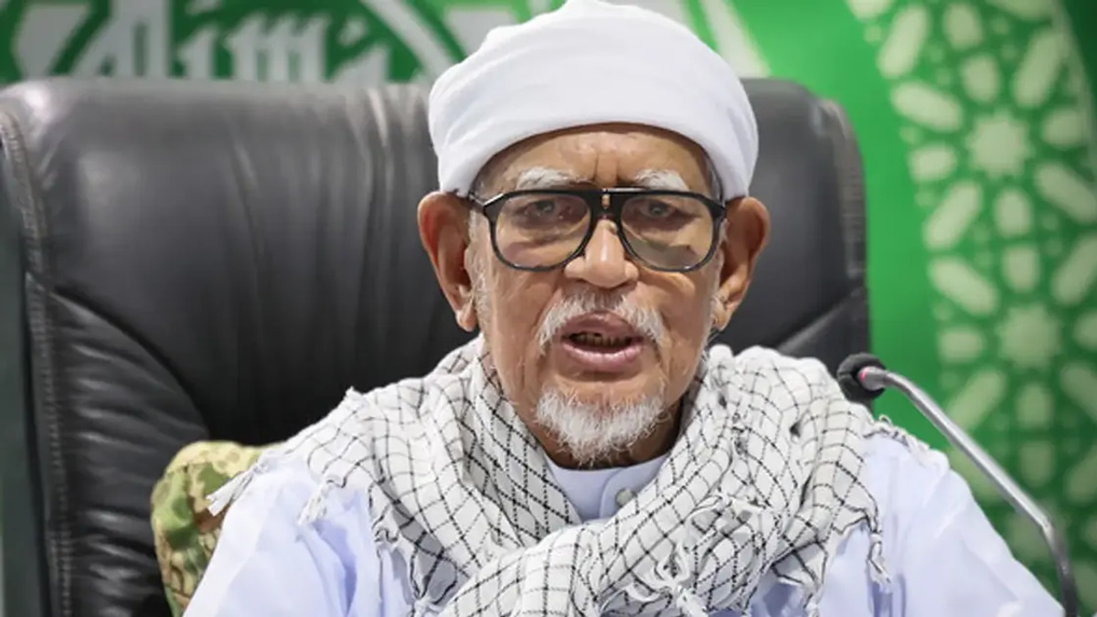 Hadi Denies PAS-Bersatu Rift Is Political Theatre Ahead of State Elections