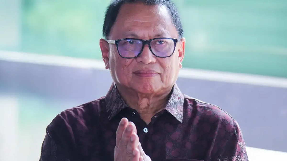 Puad Zarkashi's Exit Opens Door for Opposition to Exploit Umno Divisions, Analyst Warns