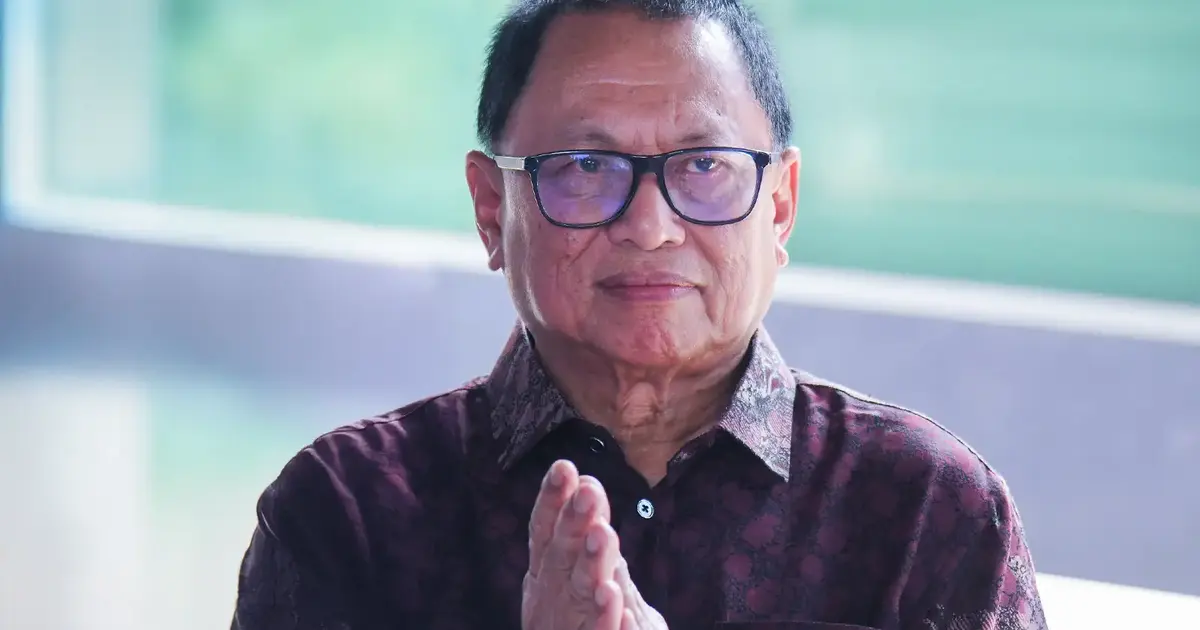 Puad Zarkashi's Exit Opens Door for Opposition to Exploit Umno Divisions, Analyst Warns