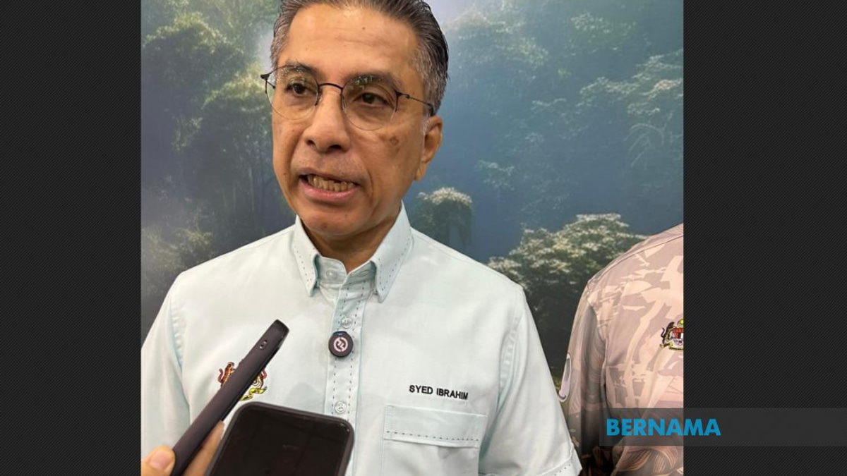 Malaysia Monitoring Three Elephants at Japan's Tennoji Zoo Under Conservation Agreement