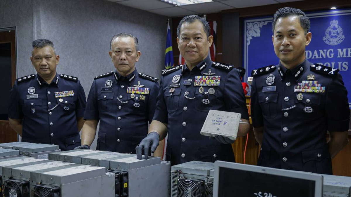 Johor Police Dismantle Bitcoin Mining Operation Fed by Stolen TNB Electricity