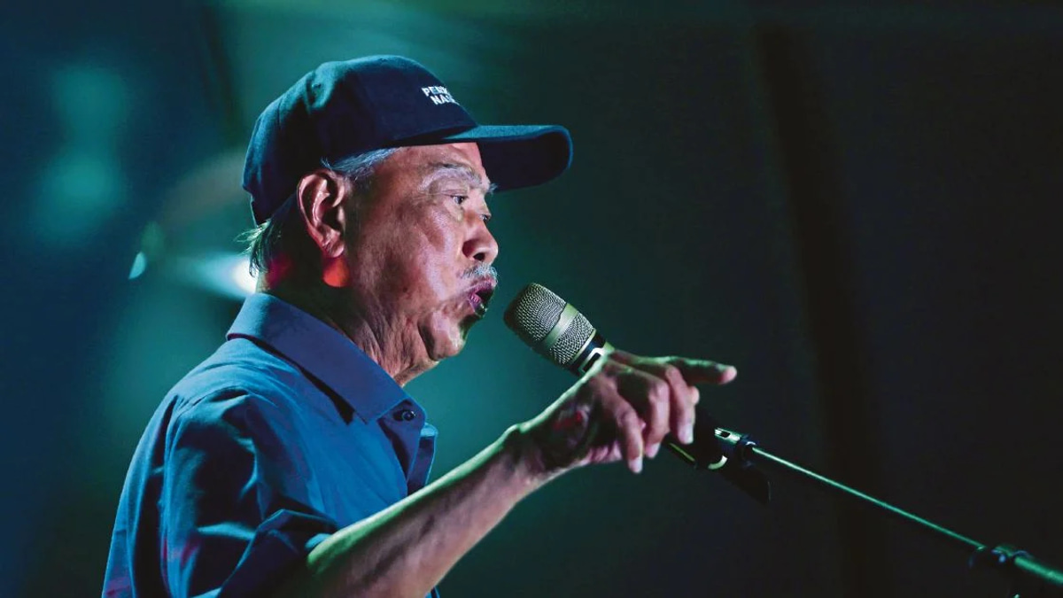 Muhyiddin brushes off PAS machinery withdrawal in Johor poll push