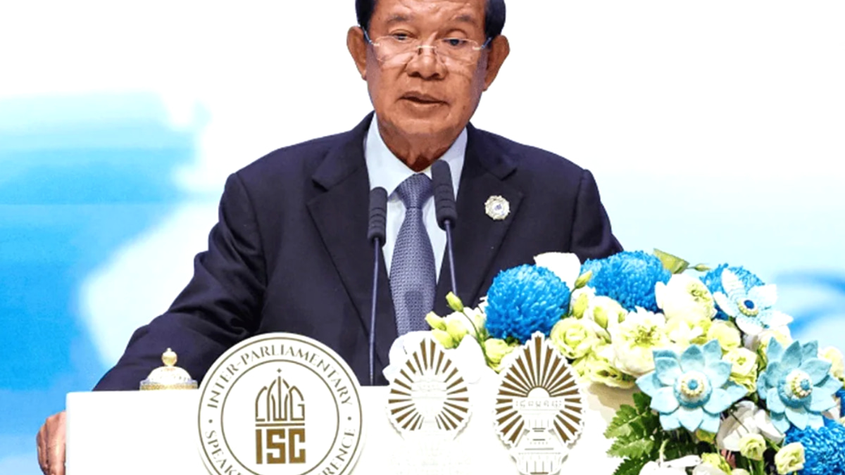 Hun Sen accuses Thailand of using online scam 'pretext' to justify border incursion, warns of global order collapse