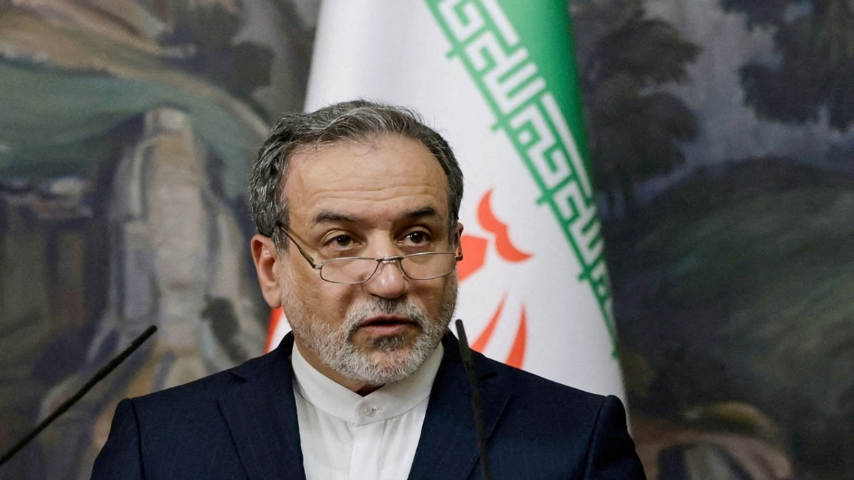 Iran Rules Out Imminent US Talks Resume, Clarifies Diplomatic Contacts