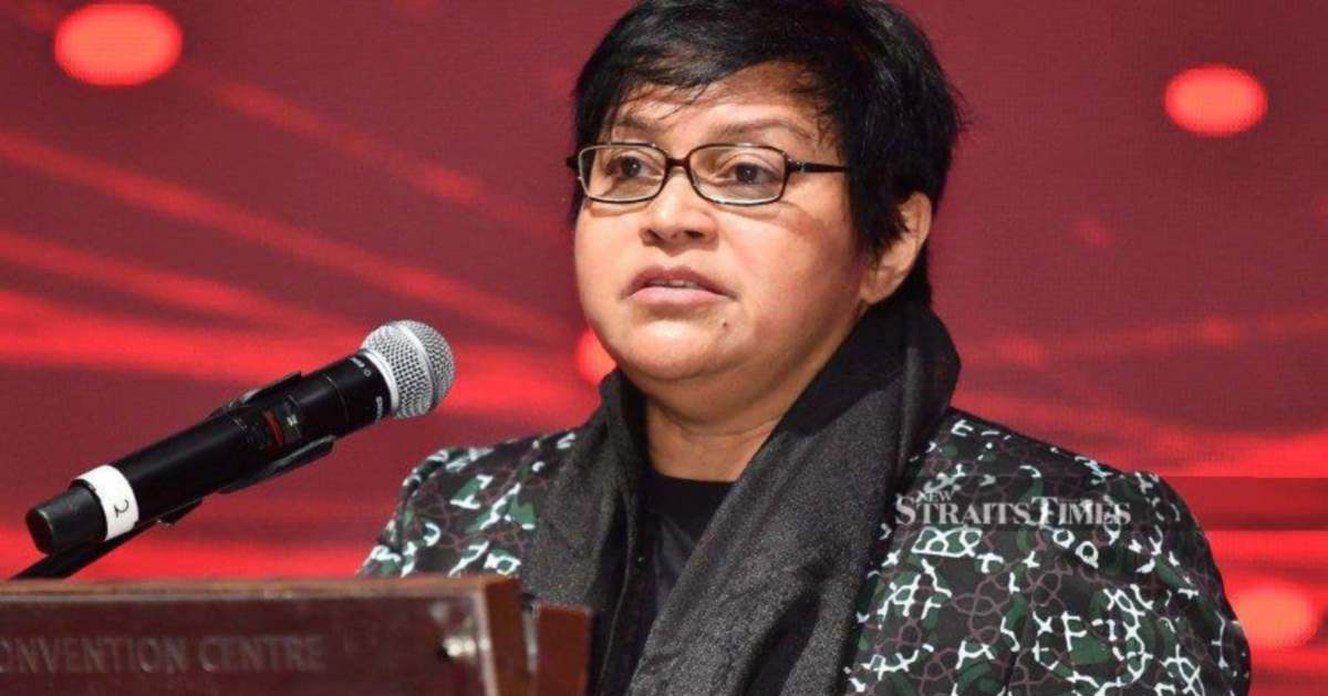 Johor coalition talks should wait until election results are clear, says Azalina