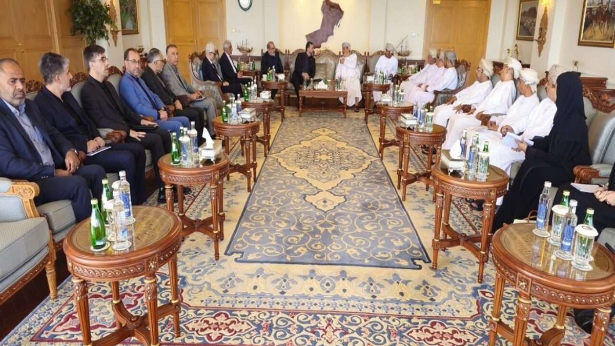 Iran and Oman Launch Joint Committee to Address Strait of Hormuz Governance