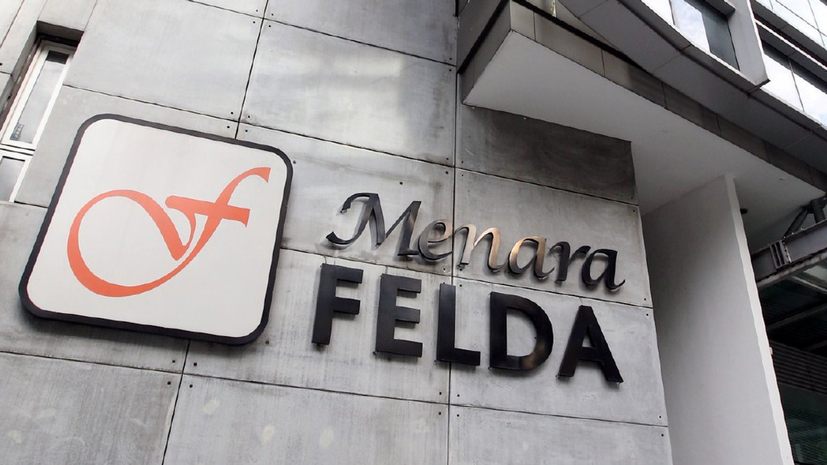 Anwar to Present Felda Housing Initiative Within a Month