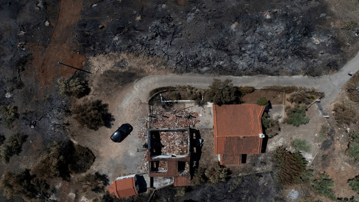 Greece Declares Maximum Wildfire Alert as Heat Crisis Intensifies